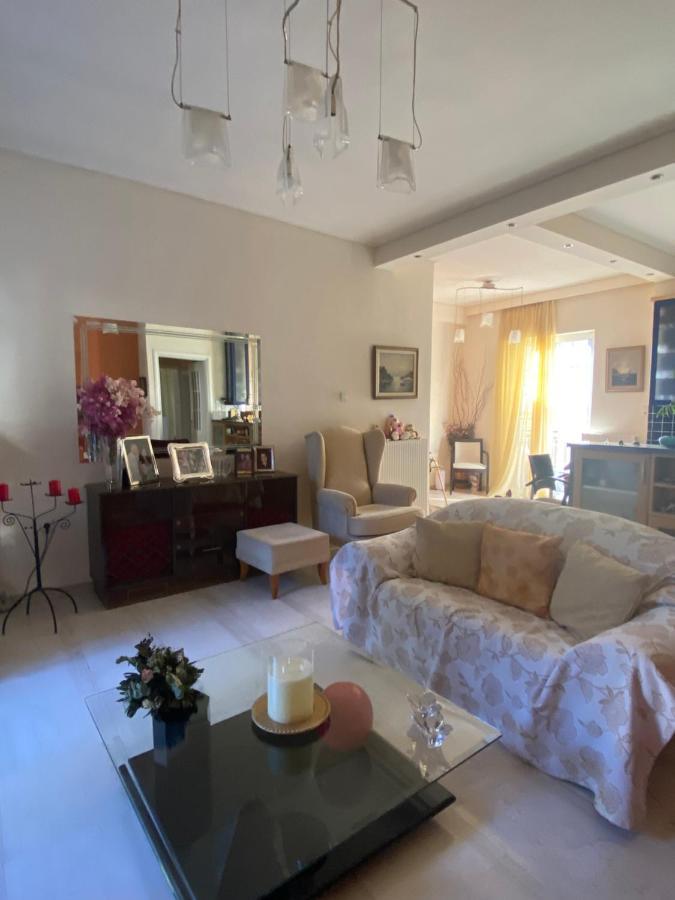 Quiet Home For Two People أثينا المظهر الخارجي الصورة